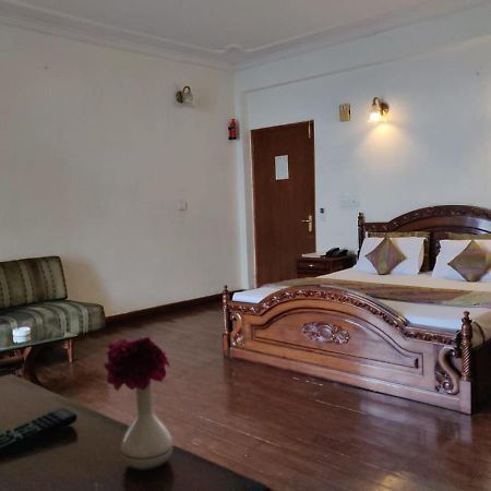 Hotel Blossom Shimla Luaran gambar